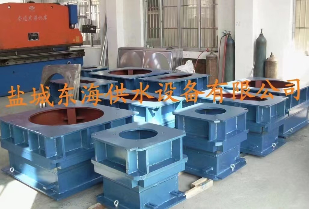 不锈钢水箱模具压机的特点