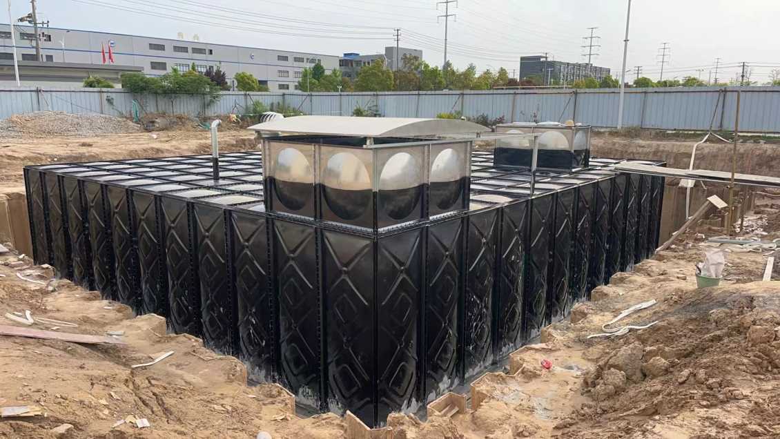 BDF地埋水箱作为一种新型供水设施，在水污染防治中发挥着重要作用。